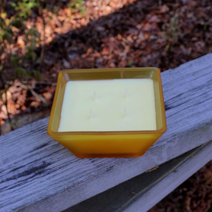 Sweet Honeysuckle Outdoor Candle