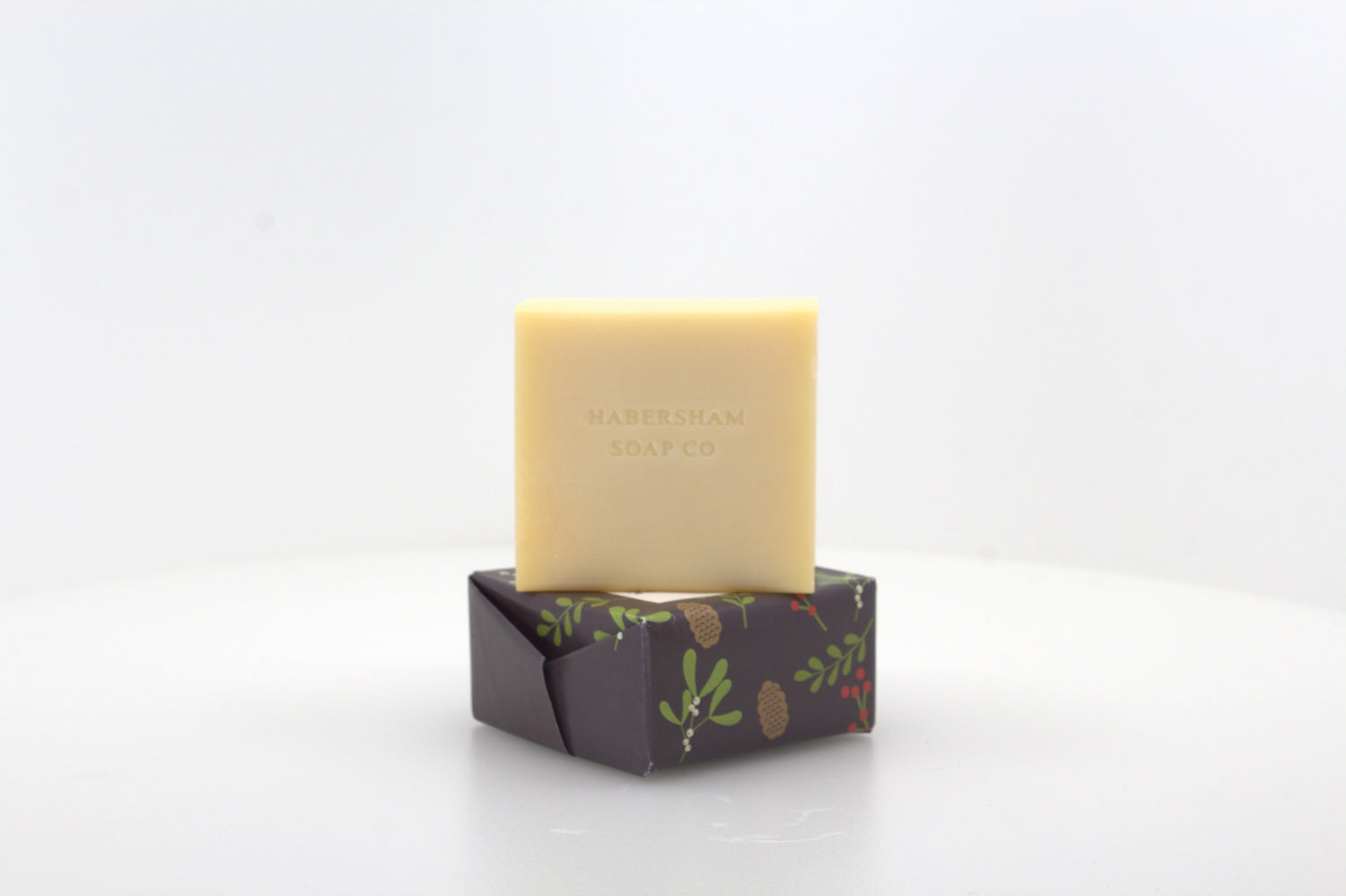 Mistletoe Soap with Shea Butter & Coconut Oil - 6.35 oz. - 6 Individually Wrapped Bars