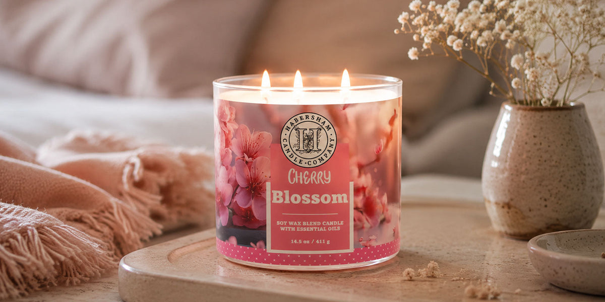 Candles for Your First Apartment: How to Build Your Home Fragrance from Scratch